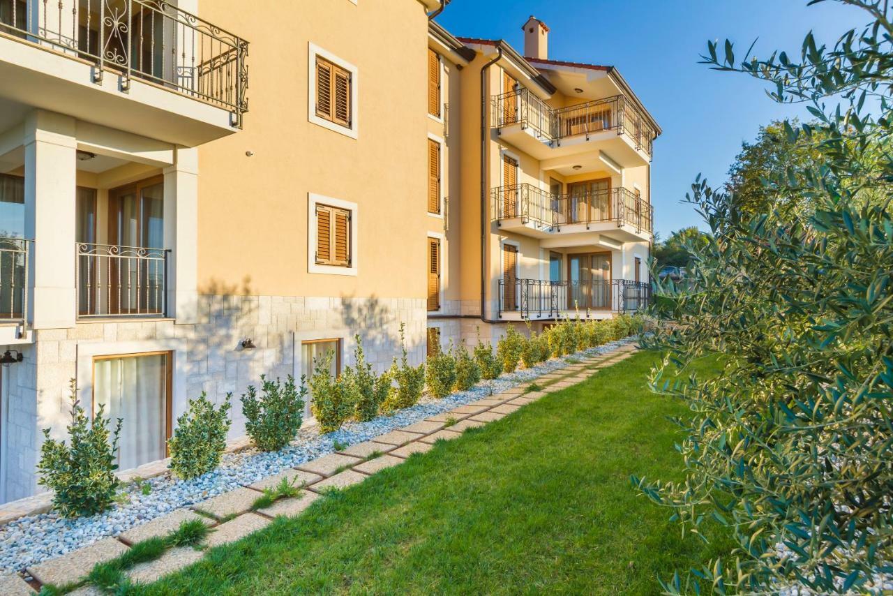 Luxury Apartments Villa Matea 1 マリンスカ エクステリア 写真